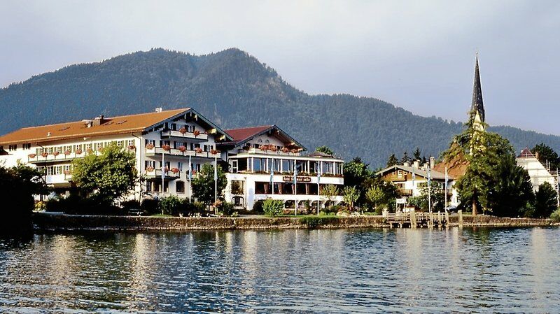 Hotel Bachmair Am See Роттах-Эгерн Экстерьер фото